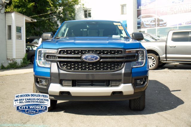 Used 2025 Ford Ranger XLT AWD/4WD image 2