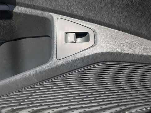 New 2025 Volkswagen Jetta S image 13