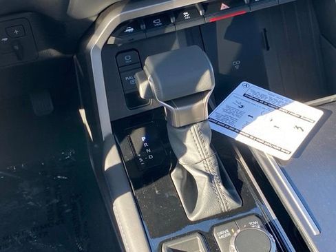 New 2026 Toyota Tundra Platinum AWD/4WD image 19