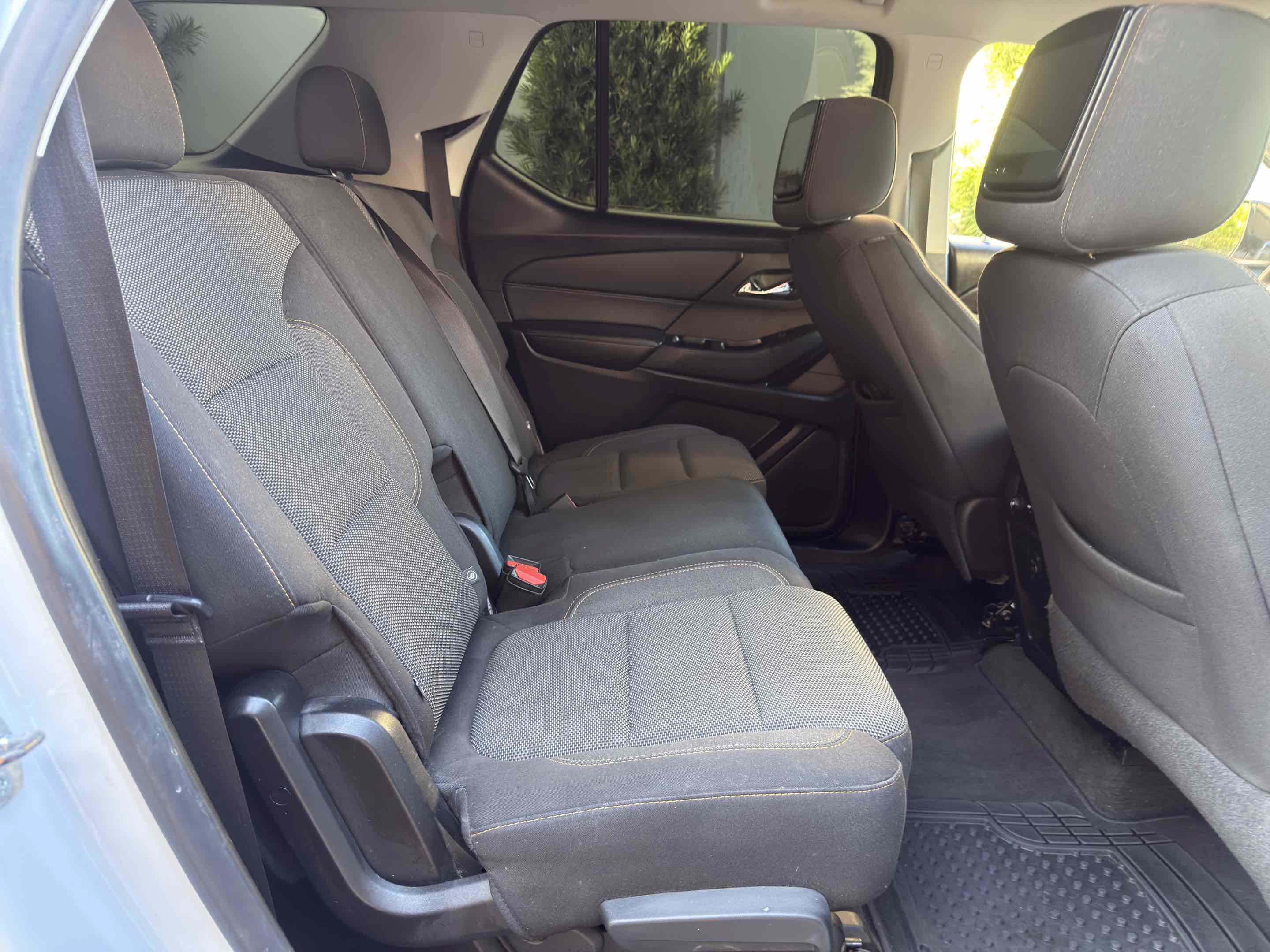 Used 2019 Chevrolet Traverse LS w/ LPO, Blackout Package FWD image 56