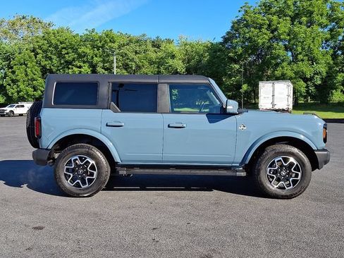 Used 2022 Ford Bronco Outer Banks AWD/4WD image 10