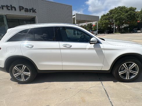 Used 2022 Mercedes-Benz GLC 300 image 8