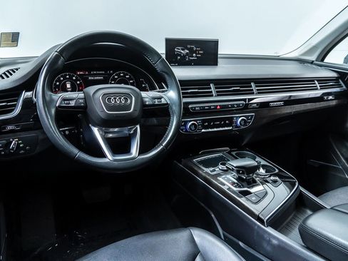 Used 2018 Audi Q7 3.0T Premium Plus w/ Premium Plus Package AWD/4WD image 4