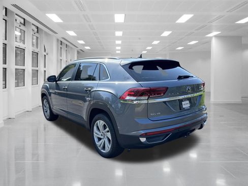 Used 2020 Volkswagen Atlas Cross Sport SEL AWD/4WD image 7