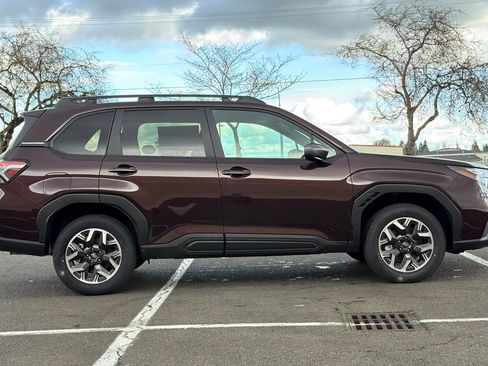 New 2026 Subaru Forester Premium AWD/4WD image 3