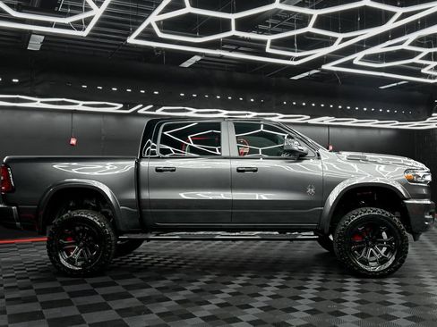 New 2025 RAM 1500 Big Horn AWD/4WD image 1