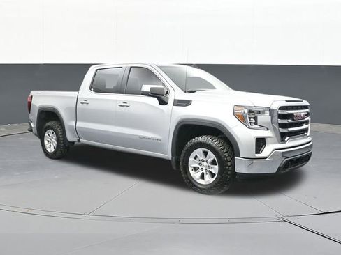 Used 2021 GMC Sierra 1500 SLE image 1