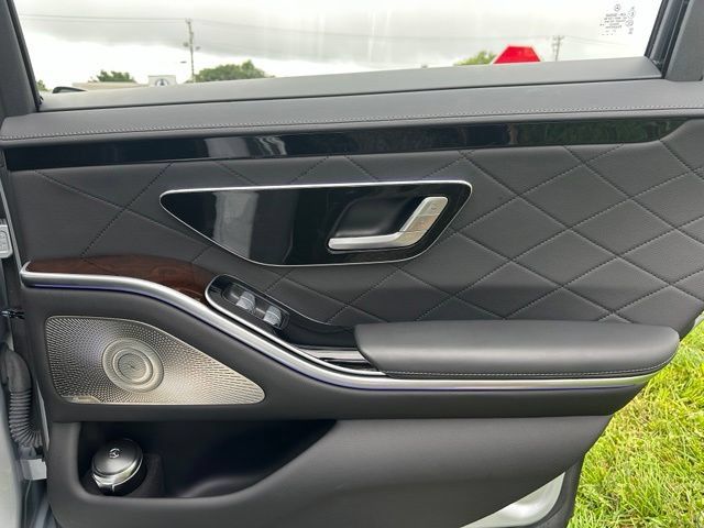Certified 2022 Mercedes-Benz S 580 4MATIC Sedan image 21