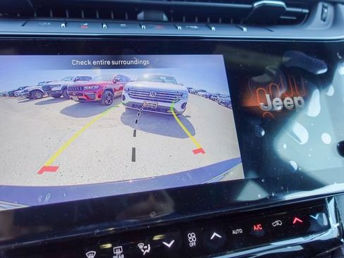 New 2026 Jeep Grand Cherokee L 4WD image 17