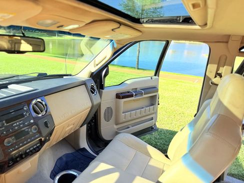 Used 2008 Ford F250 Lariat image 20