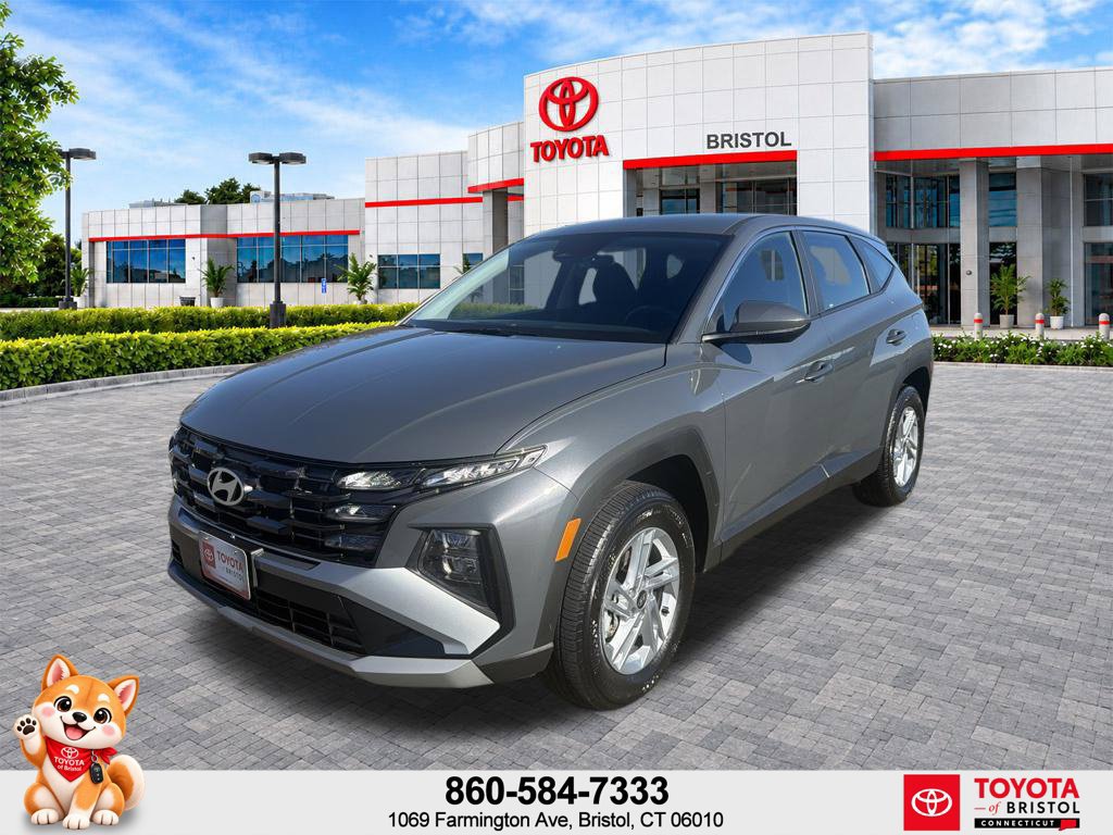 Used 2026 Hyundai Tucson SE AWD/4WD image 3