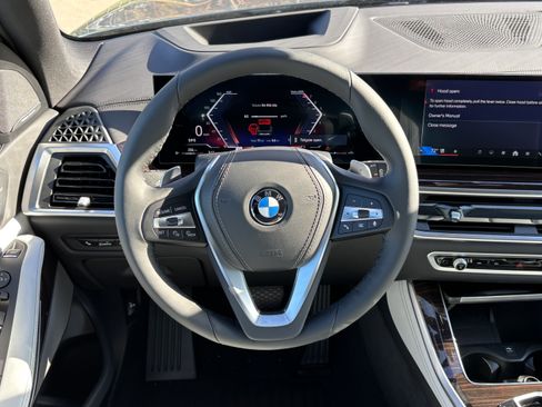 Certified 2026 BMW X5 sDrive40i w/ Climate Comfort Package RWD image 18