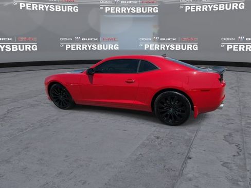 Used 2010 Chevrolet Camaro SS w/ RS Package RWD image 5