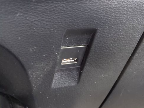 Certified 2021 Toyota Corolla LE image 20