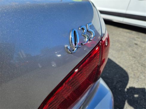 Used 2002 INFINITI I35 image 9