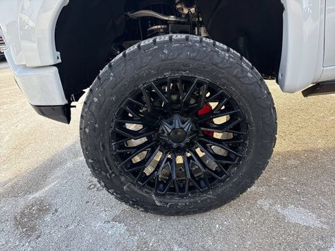 New 2026 GMC Sierra 1500 AT4 w/ Technology Package AWD/4WD image 12