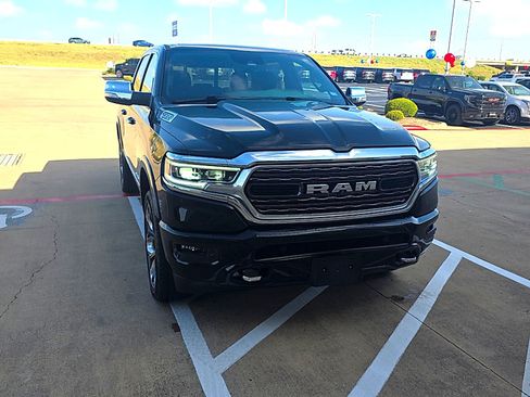 Used 2019 RAM 1500 Limited RWD image 7