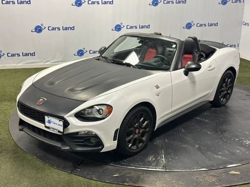 Used 2018 FIAT 124 Spider Abarth w/ Convenience Group image 8