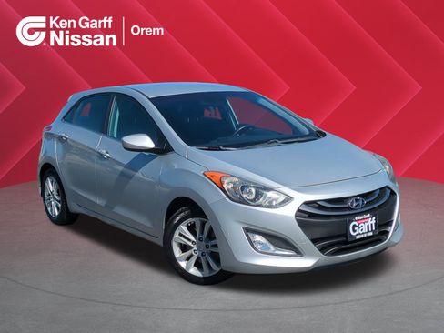 Used 2014 Hyundai Elantra GT image 1