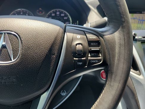 Used 2017 Acura TLX w/ Technology Package FWD image 22