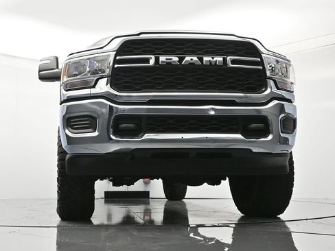 Used 2024 RAM 2500 Tradesman w/ Chrome Appearance Group image 38