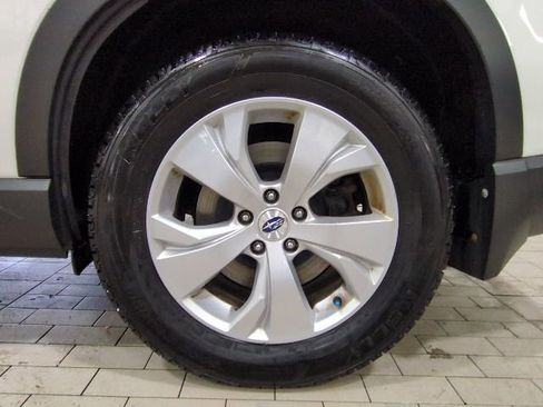 Certified 2023 Subaru Ascent 8-Passenger image 19