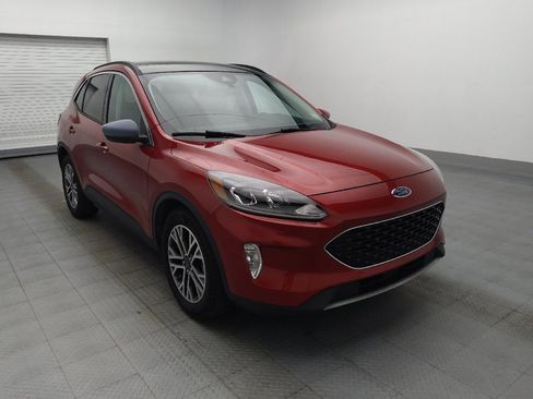 Used 2022 Ford Escape SEL w/ Technology Package FWD image 13