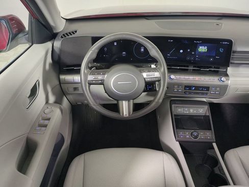 Used 2024 Hyundai Kona Limited AWD/4WD image 19