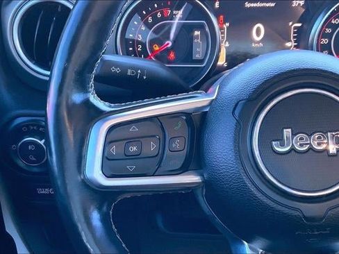 Used 2020 Jeep Gladiator Rubicon w/ Dual Top Group image 18