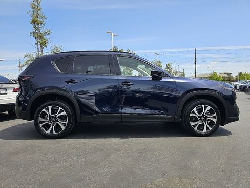 New 2026 MAZDA CX-5 Preferred AWD/4WD image 9