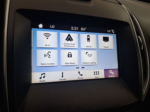 Used 2017 Ford Edge Titanium image 18