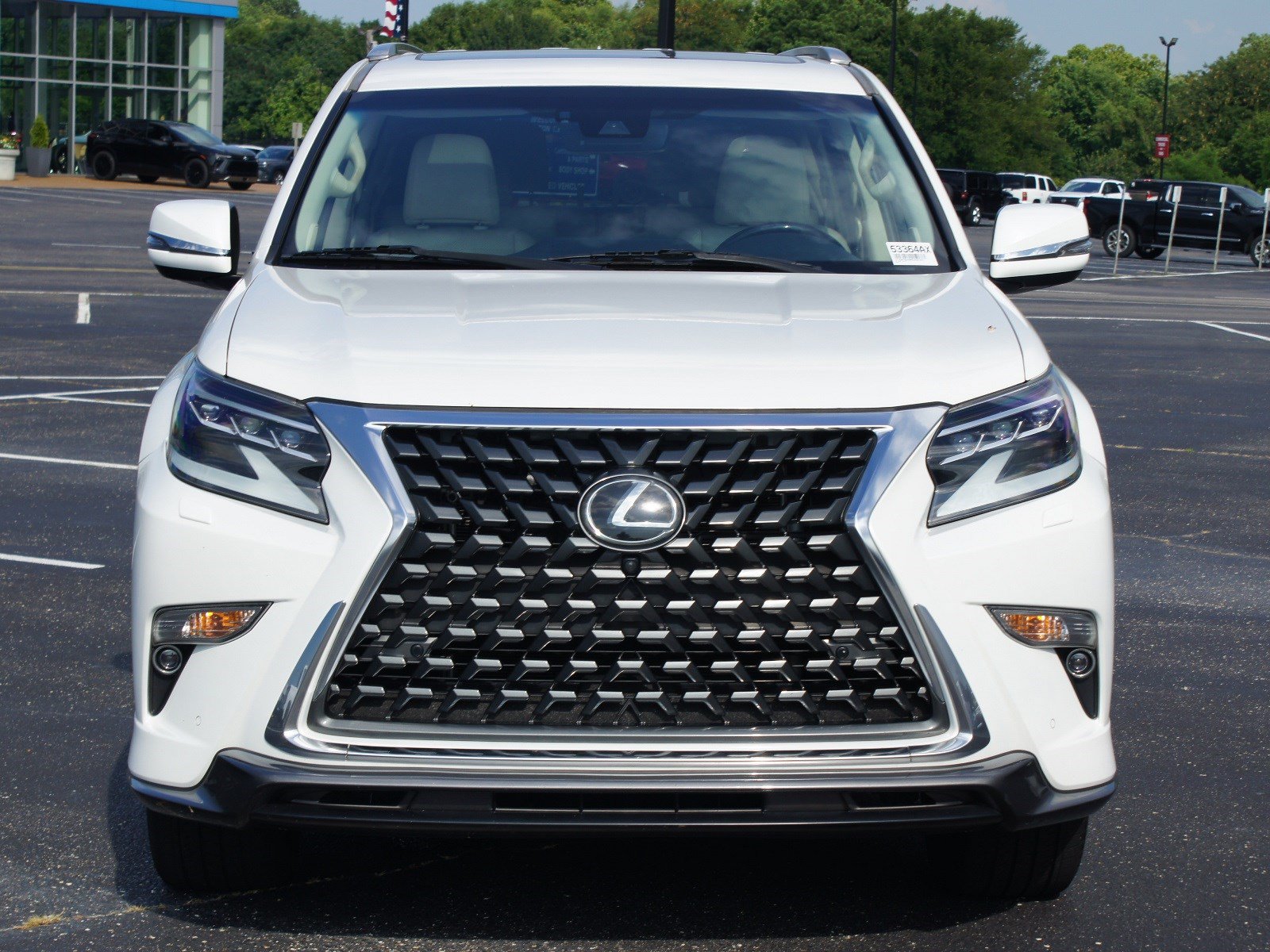 Used 2021 Lexus GX 460 Luxury w/ Sport Design Package AWD/4WD image 26