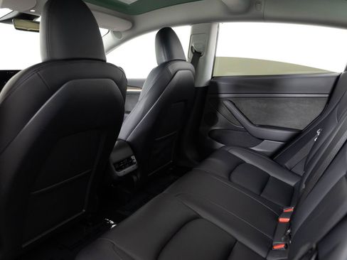 Used 2023 Tesla Model 3 Standard Range RWD image 19