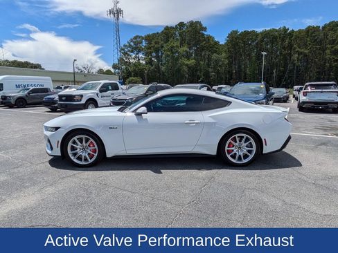 Certified 2025 Ford Mustang GT Premium RWD image 7