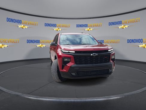 Used 2024 Chevrolet Traverse RS image 6