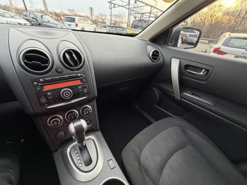 Used 2012 Nissan Rogue S AWD/4WD image 27