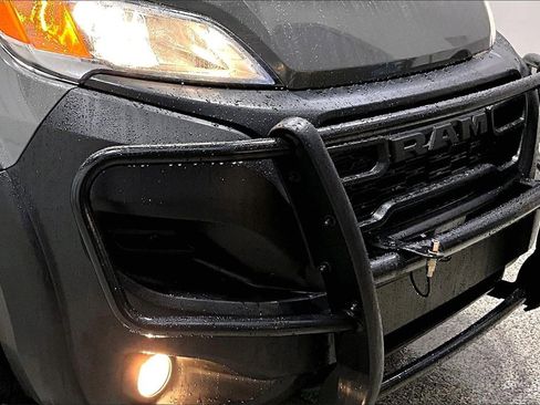 Used 2023 RAM ProMaster 2500 w/ Premium Convenience Group (B) image 30