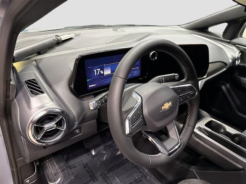New 2026 Chevrolet Equinox EV LT w/ Comfort Package image 9