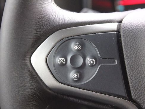 Used 2018 Chevrolet Silverado 1500 LT w/ All Star Edition image 26