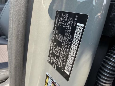 Certified 2025 Hyundai Santa Fe Calligraphy AWD/4WD image 17