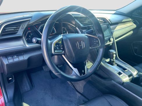 Used 2021 Honda Civic EX image 9