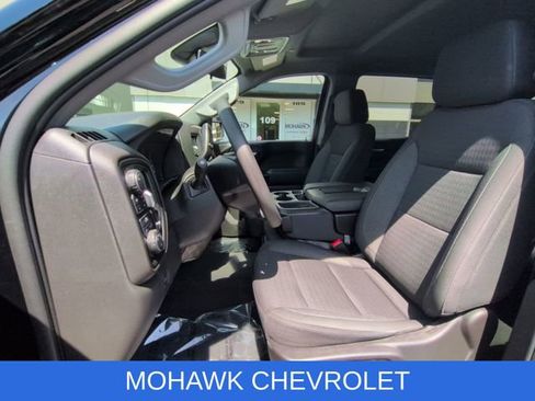 Used 2022 Chevrolet Silverado 1500 Custom Trail Boss w/ Midnight Edition AWD/4WD image 20