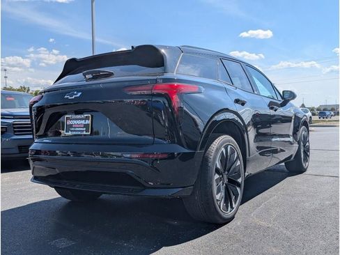 New 2026 Chevrolet Blazer EV RS w/ Super Cruise Package AWD/4WD image 7