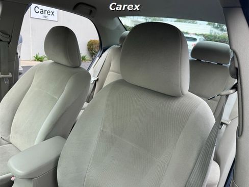 Used 2013 Toyota Corolla LE image 14