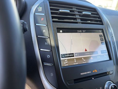 Used 2017 Lincoln MKC Reserve w/ Lincoln MKC Climate Package image 26