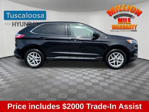 Used 2024 Ford Edge SEL image 2