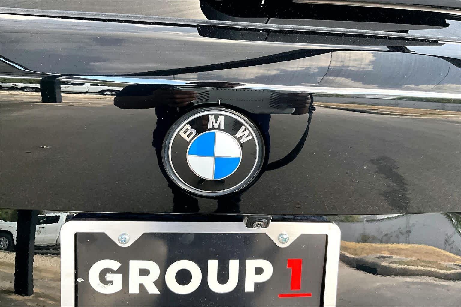 Used 2023 BMW X5 xDrive40i w/ Premium Package AWD/4WD image 31