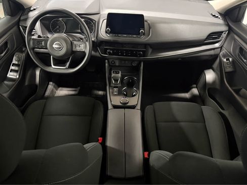 Used 2024 Nissan Rogue S AWD/4WD image 16