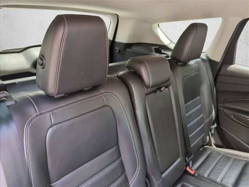 Used 2019 Ford Escape Titanium AWD/4WD image 22