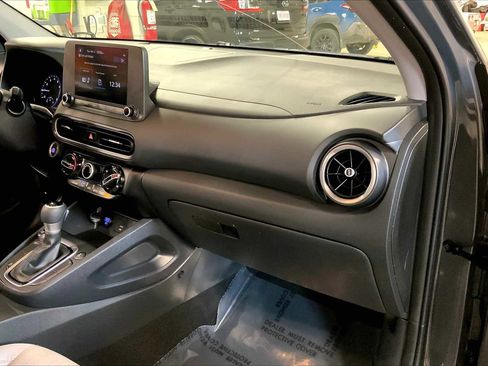 Used 2023 Hyundai Kona SEL image 19